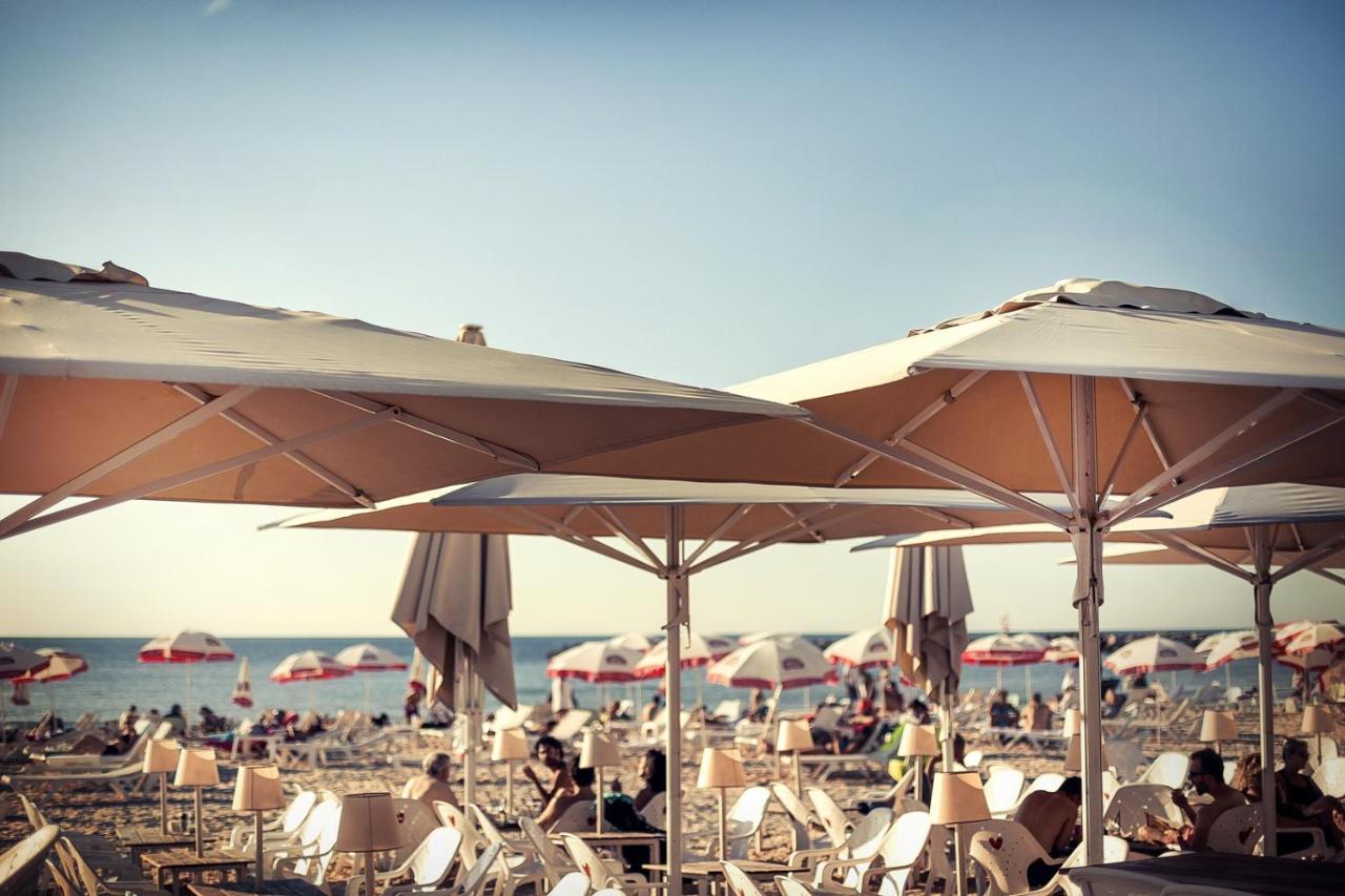 Brown Brut Seafront Hotel, A Member Of Brown Hotels Tel-Aviv Kültér fotó