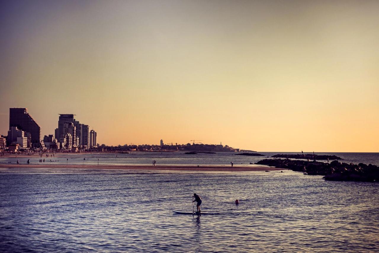 Brown Brut Seafront Hotel, A Member Of Brown Hotels Tel-Aviv Kültér fotó